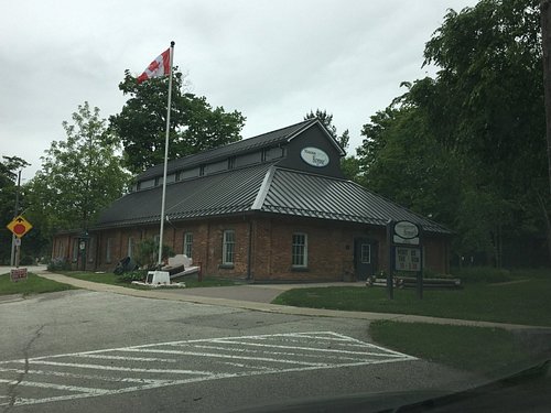 black car service in innisfil