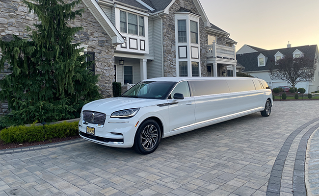 Forest Hill Airport Limo​